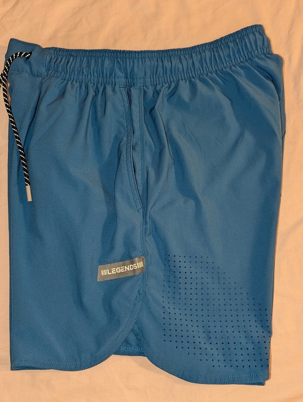 Legends Bishop Shorts Youth  Size M UnLined Gym Workout 7" Inseam Medium